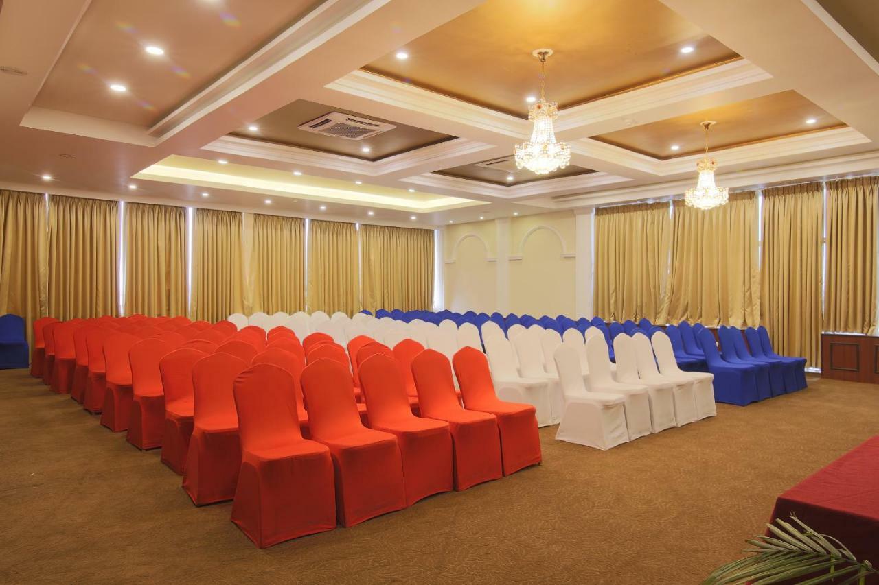 Teeka Resort Suites & Spa Pokhara Exterior photo